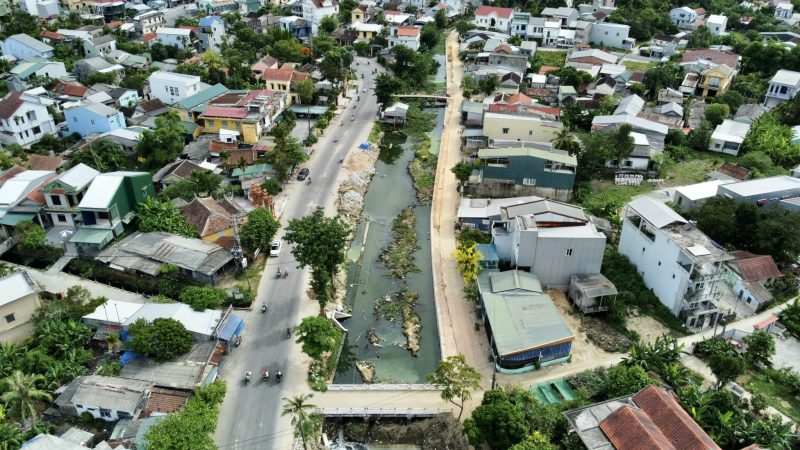 ban-dat-tay-tri-nhon-phu-thuong-hue (1)